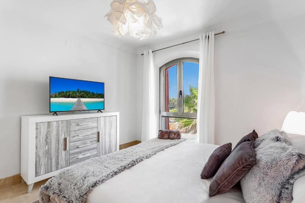 Yolo Spaces - Sotogrande Sea View Penthouse San Roque  Εξωτερικό φωτογραφία