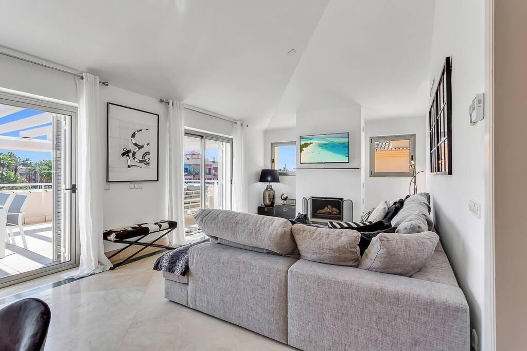 Yolo Spaces - Sotogrande Sea View Penthouse San Roque  Εξωτερικό φωτογραφία