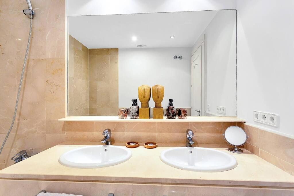 Yolo Spaces - Sotogrande Sea View Penthouse San Roque  Εξωτερικό φωτογραφία