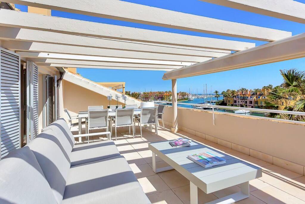 Yolo Spaces - Sotogrande Sea View Penthouse San Roque  Εξωτερικό φωτογραφία