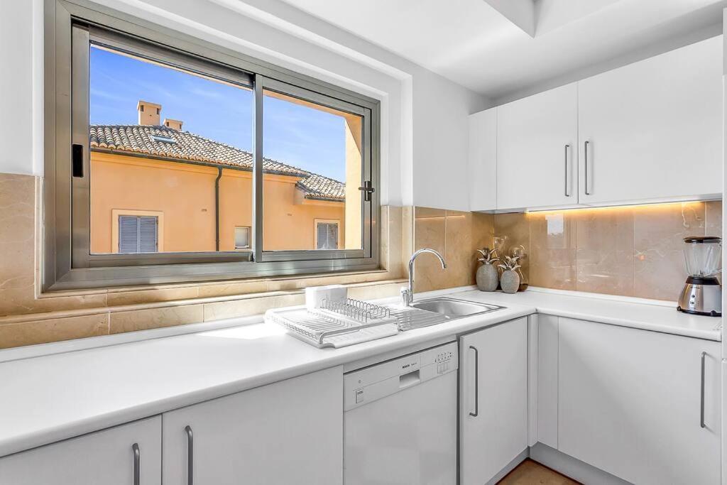 Yolo Spaces - Sotogrande Sea View Penthouse San Roque  Εξωτερικό φωτογραφία