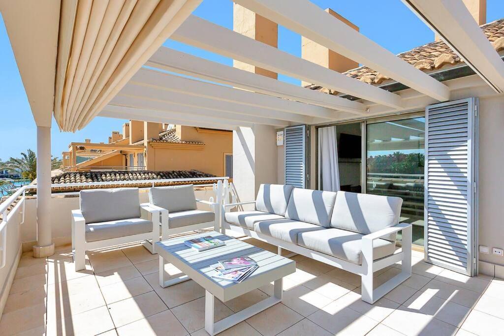 Yolo Spaces - Sotogrande Sea View Penthouse San Roque  Εξωτερικό φωτογραφία
